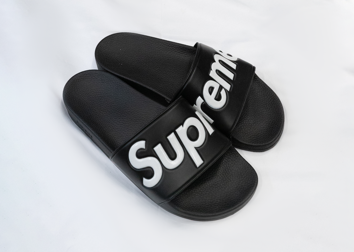 SUPREME SLIPPERS BLACK – 8pm Canada Store