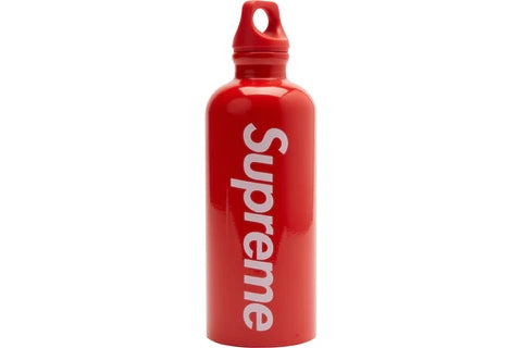 SUPREME SIGG TRAVELLER 0.6L WATER BOTTLE RED – 8pm Canada Store